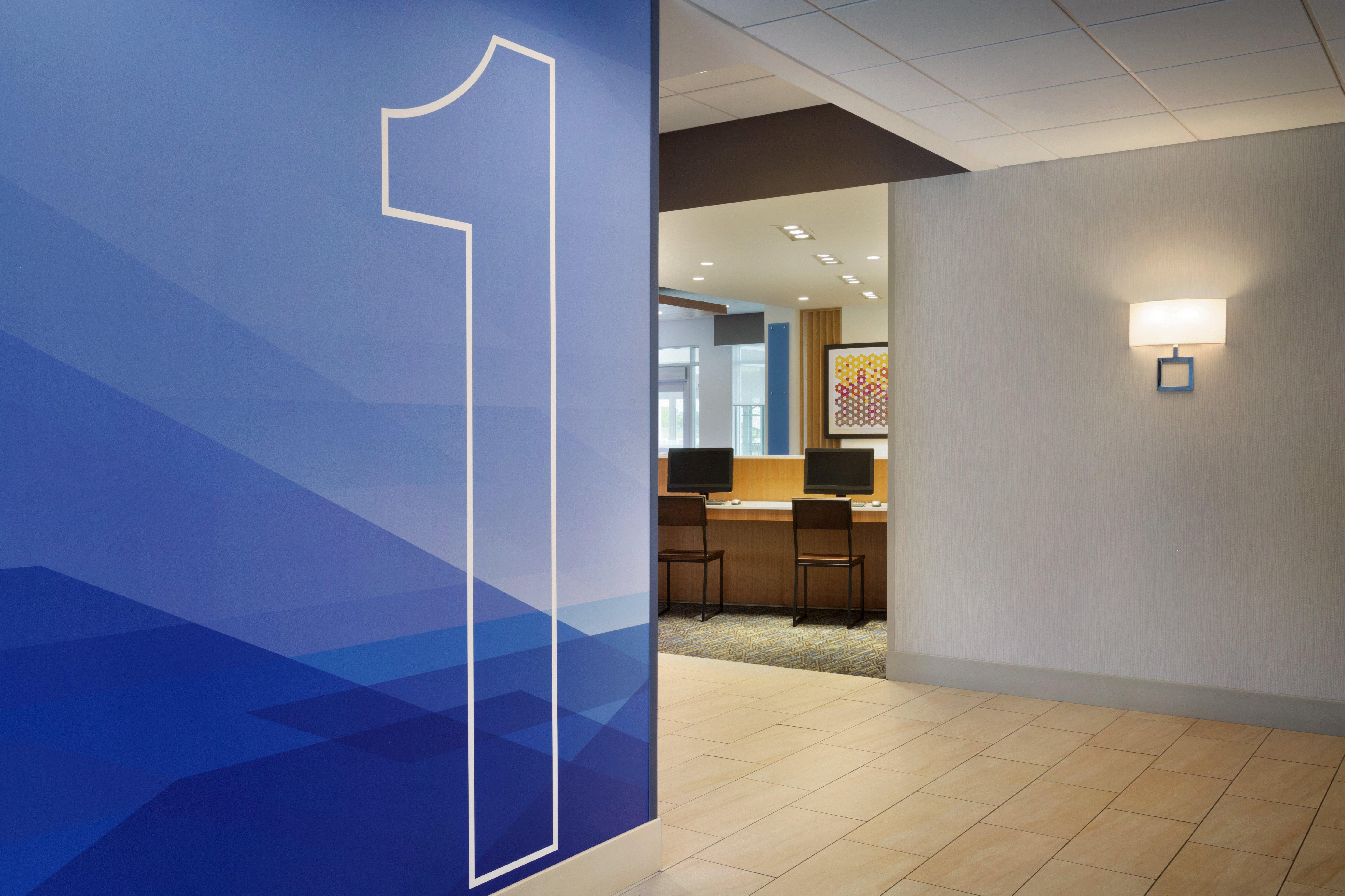 Holiday Inn Express & Suites - Middletown By Ihg Buitenkant foto